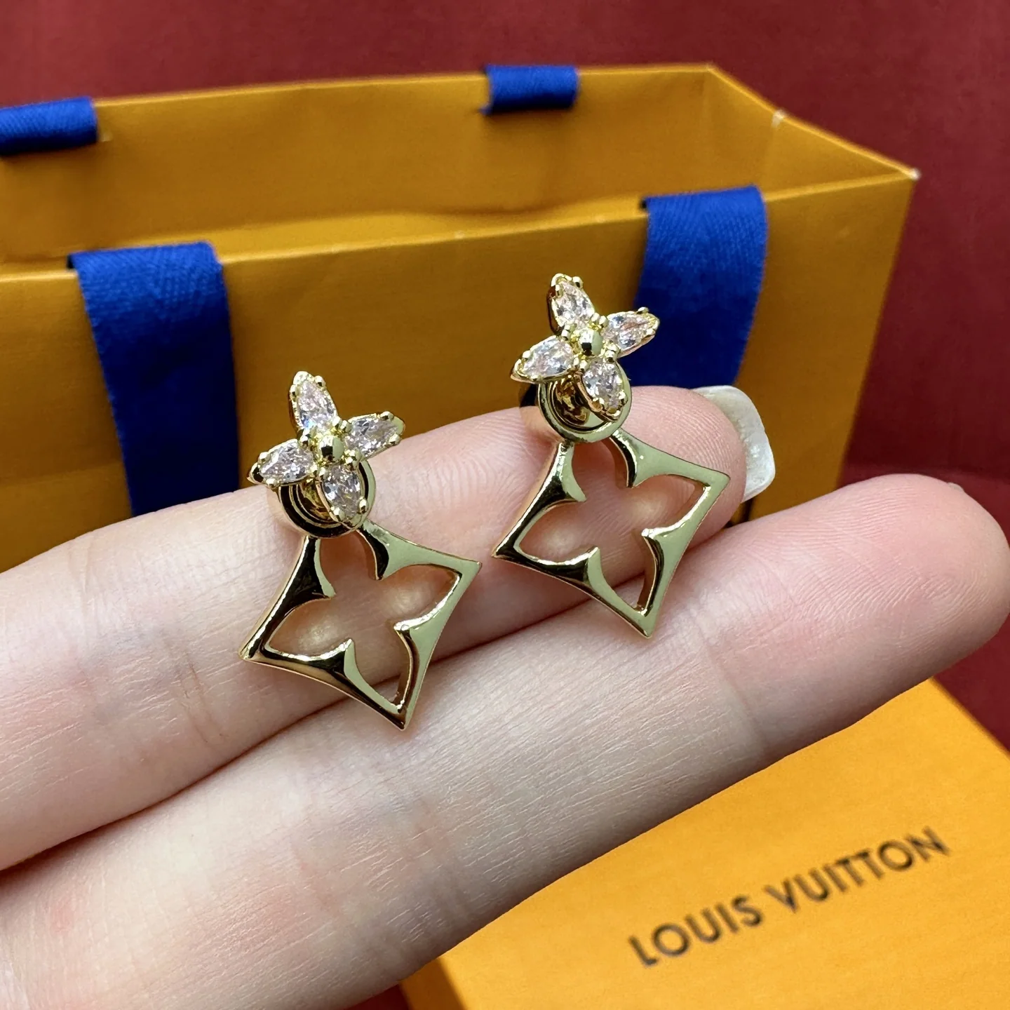 루이비통 LV 플라워그램 핑크 다이아몬드 귀걸이 상세 이미지 2