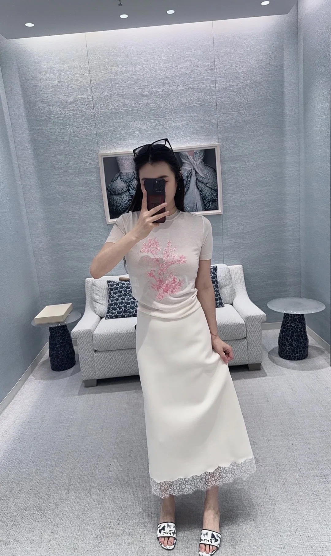 디올 꽃무늬 가든 프린트 반팔 티셔츠 상세 이미지 8