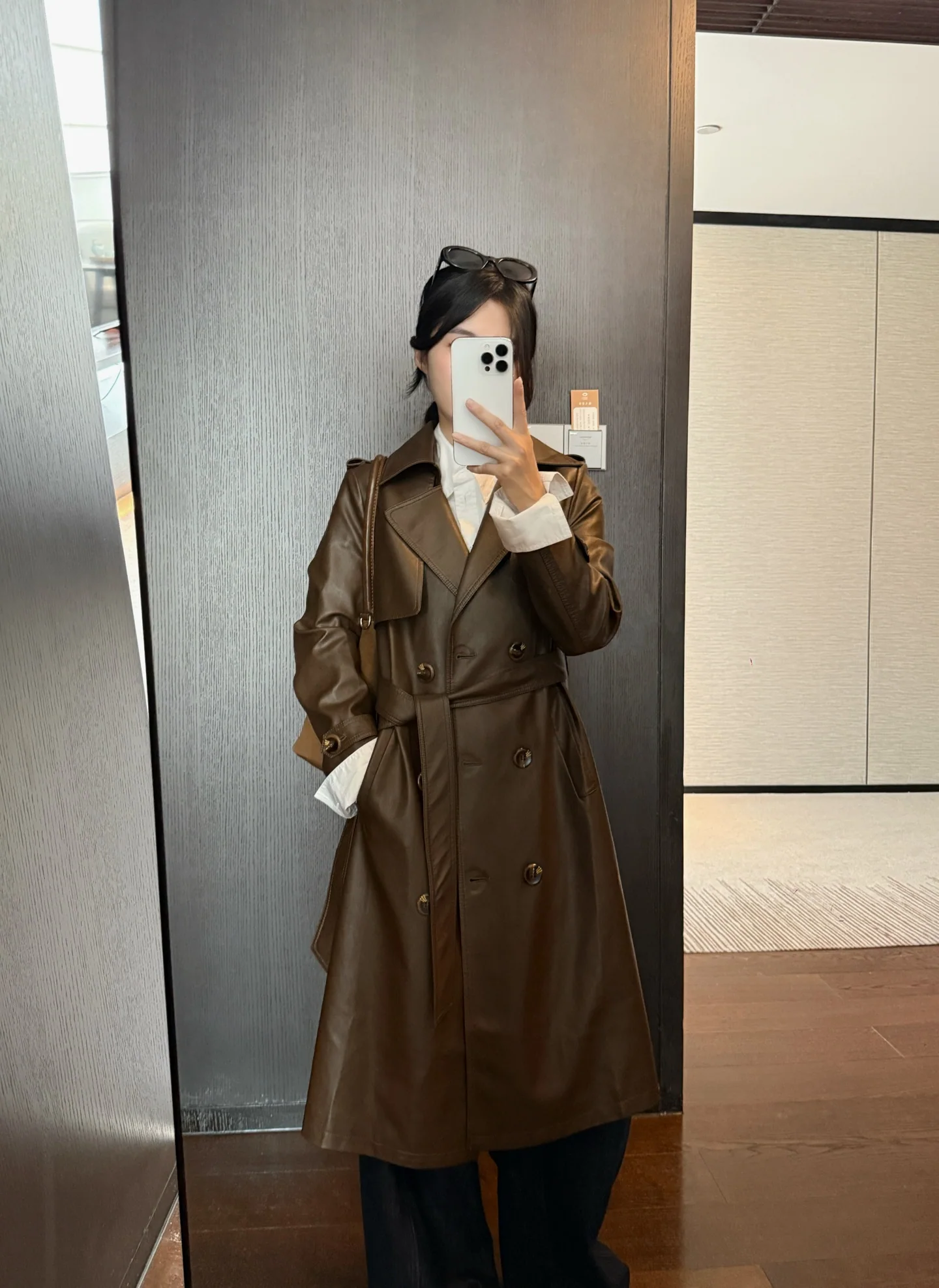 버버리 켄싱턴 가죽 트렌치 코트 자켓 상세 이미지 1