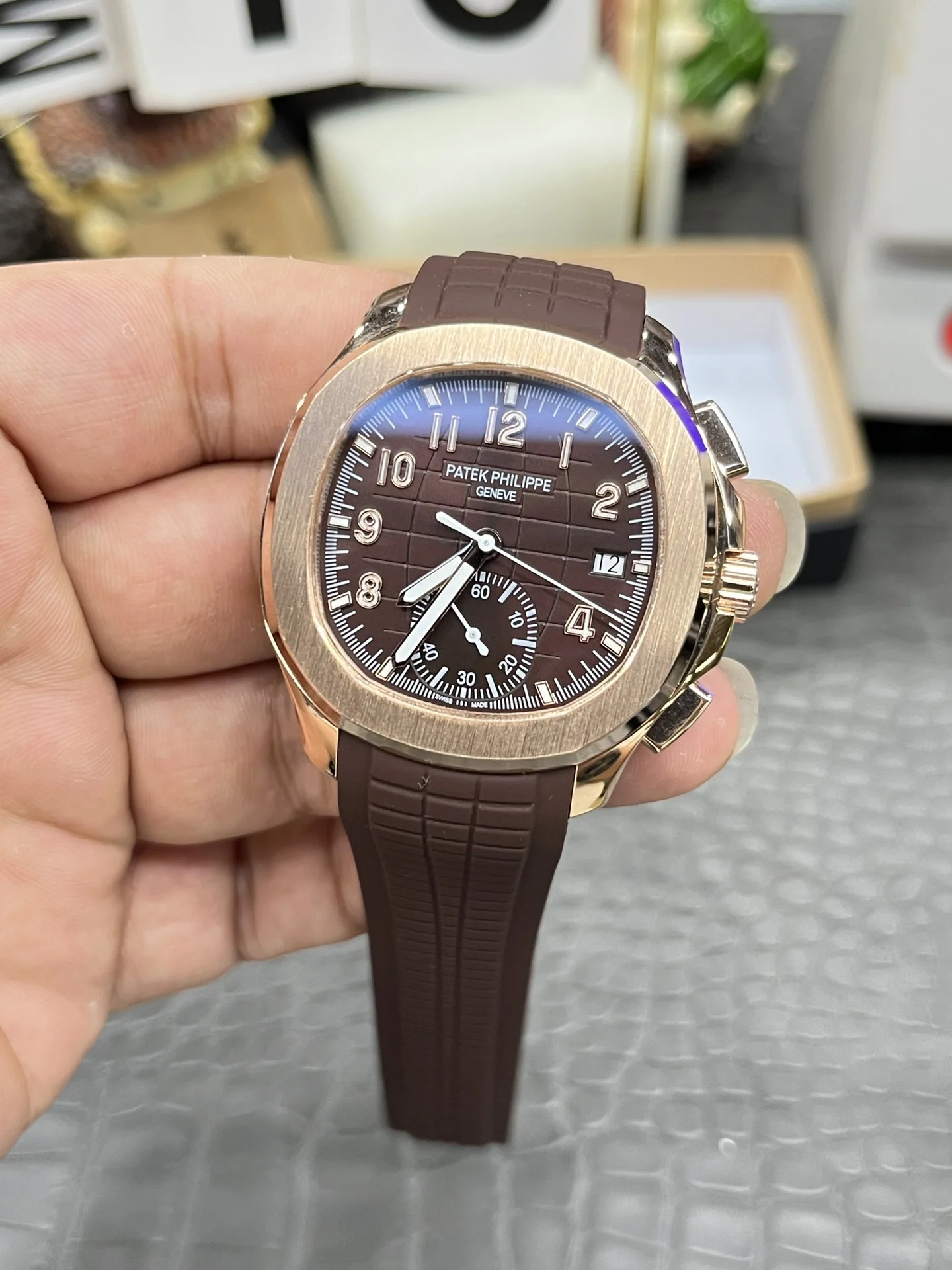 파텍필립 노틸러스 5968 크로노그래프 자동 레플리카 44004 Patek Philippe 상세 이미지 2