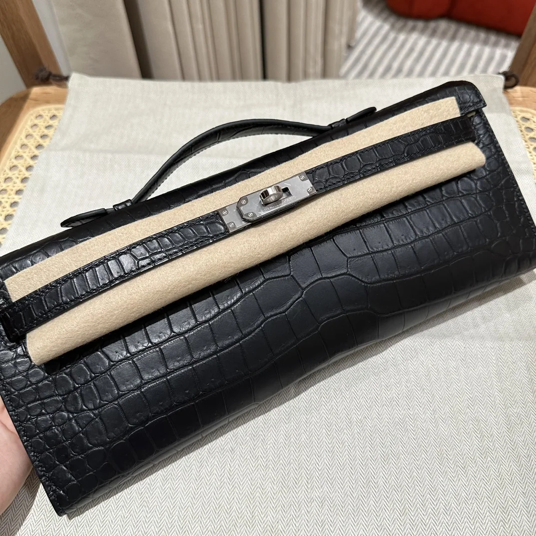 에르메스 켈리컷 블랙 소금물 크로커다일 클러치백 상세 이미지 2