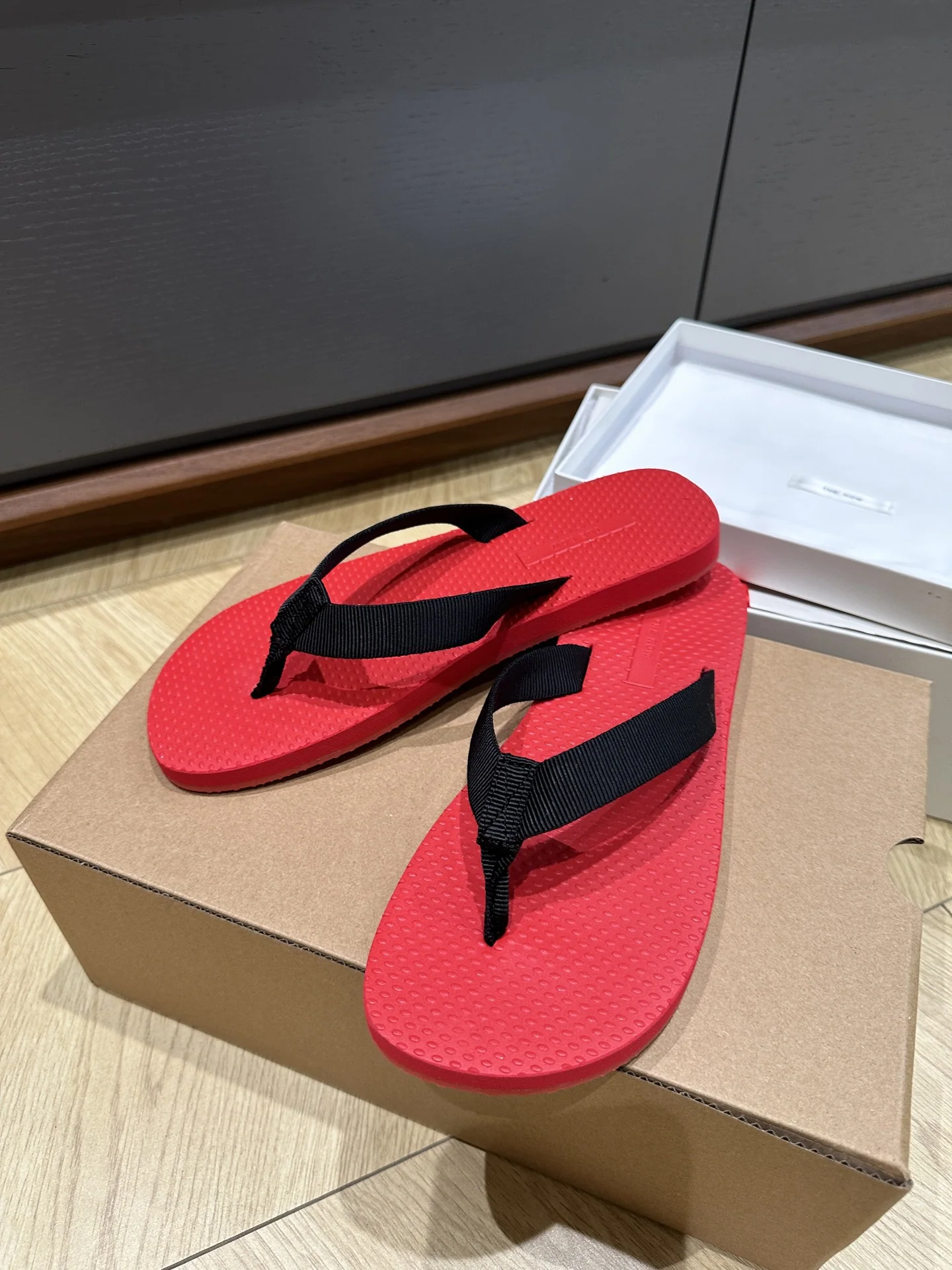 더로우 슬리퍼 상세 이미지 3
