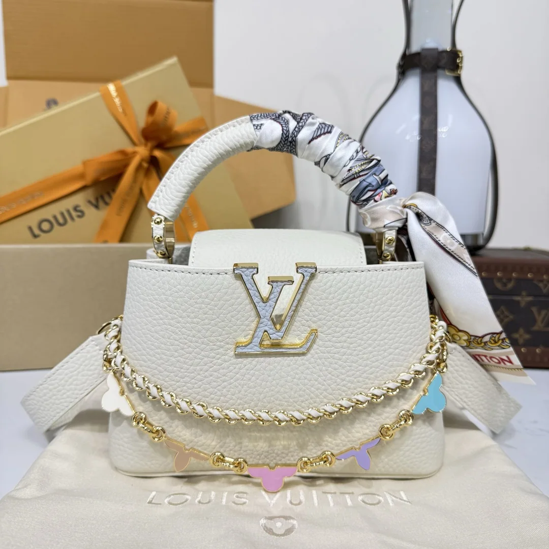루이비통 카프시뉴 미니 핸드백 M29608