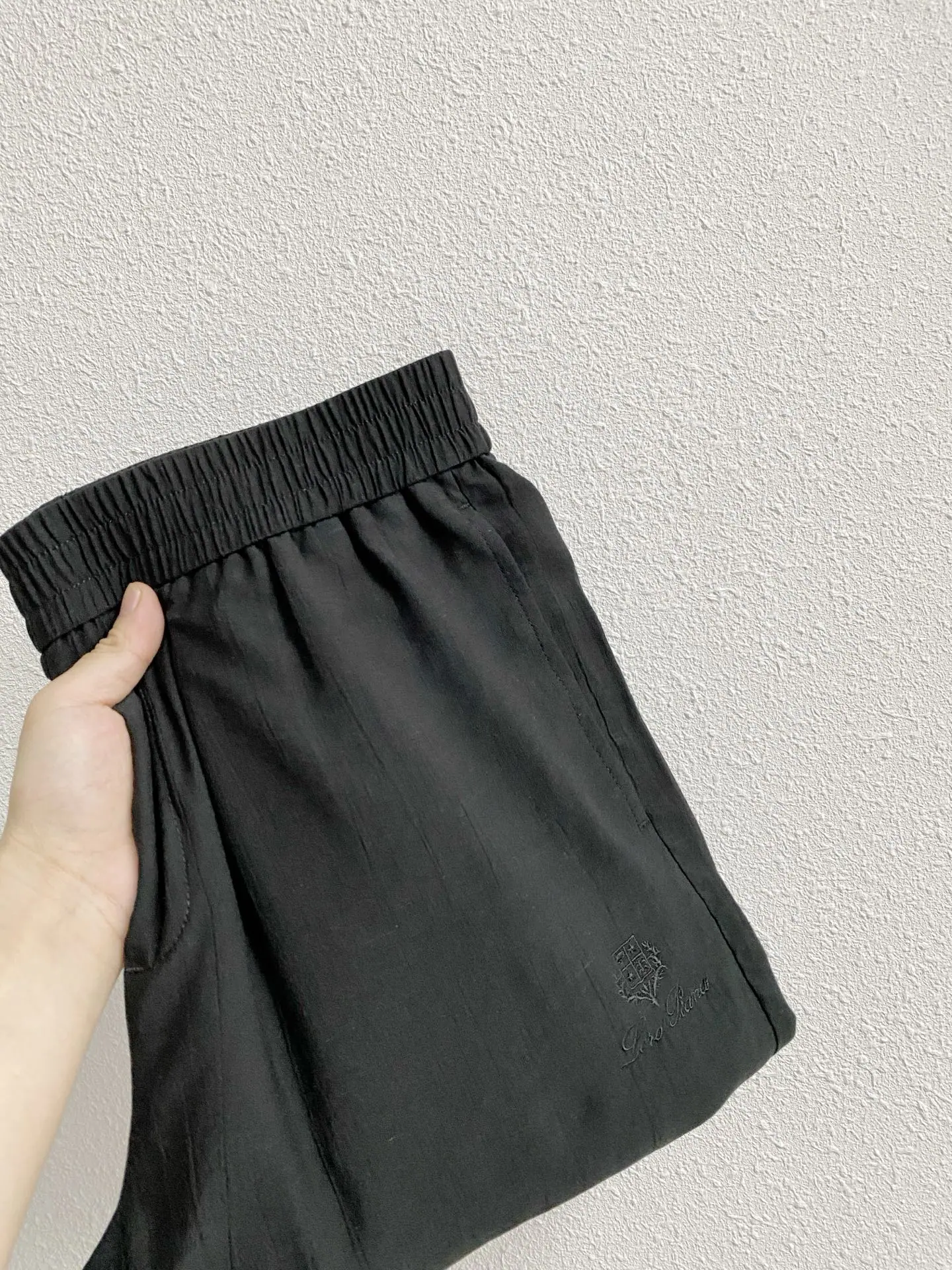 로로피아나 고밀도 텐셀 클라우드 소프트 린넨 남성 바지 상세 이미지 10