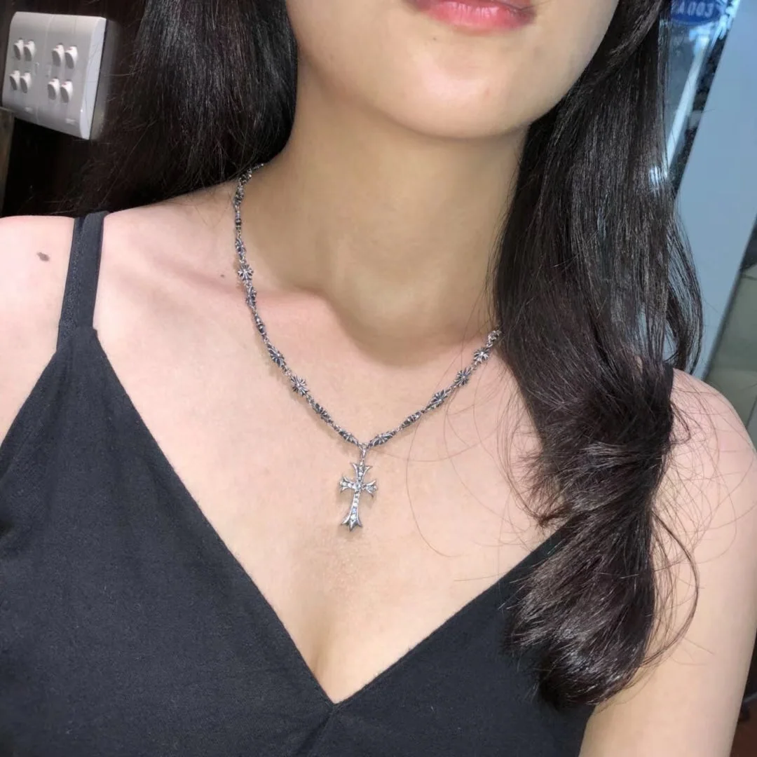 크롬하츠 925 실버 작은 십자가 목걸이 상세 이미지 7