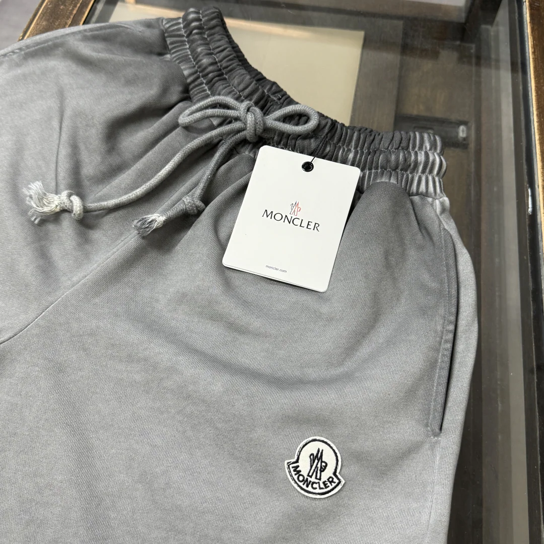 몽클레어 남성 반바지 52681 Moncler Shorts 상세 이미지 4