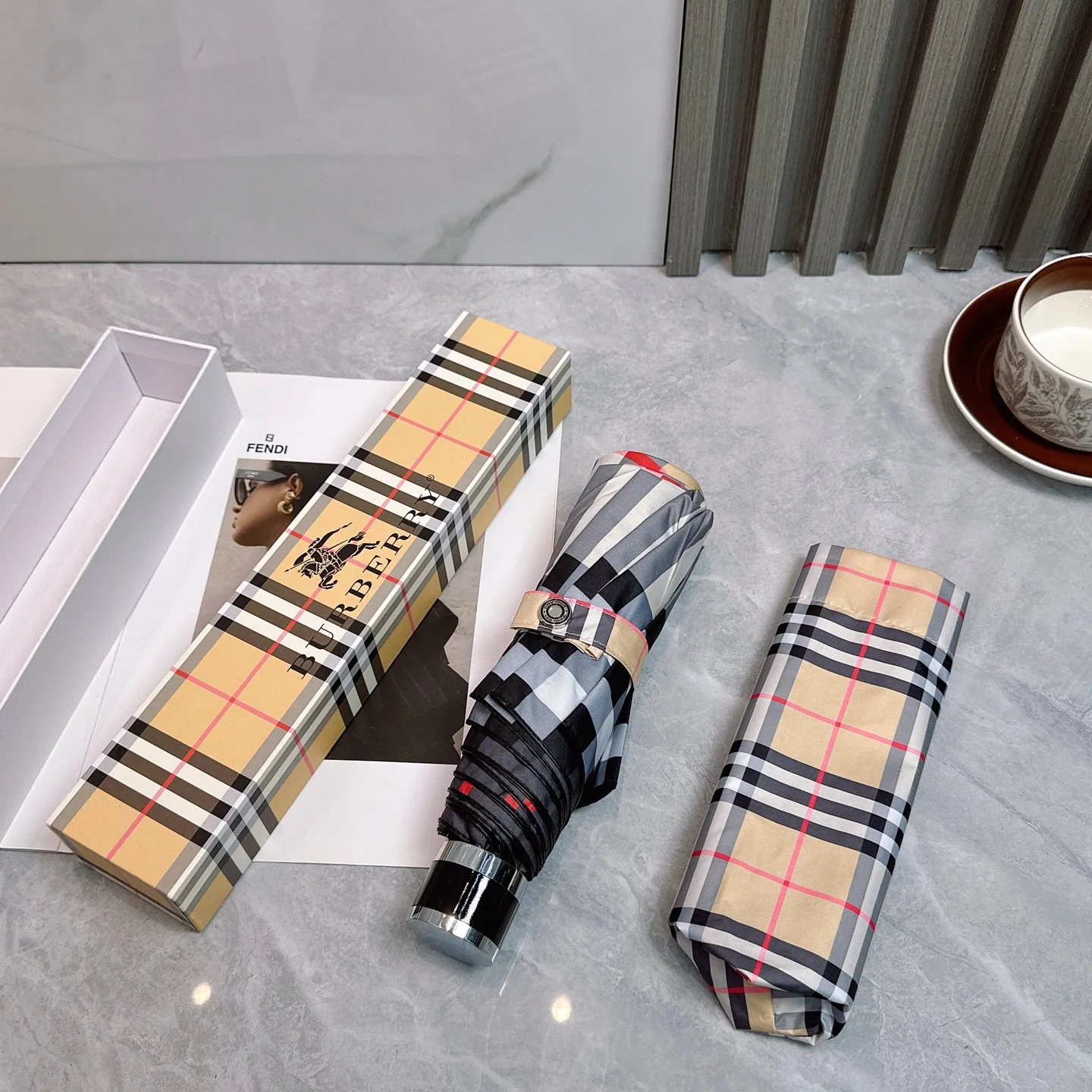 버버리 우산 85495 Burberry Umbrella 상세 이미지 5
