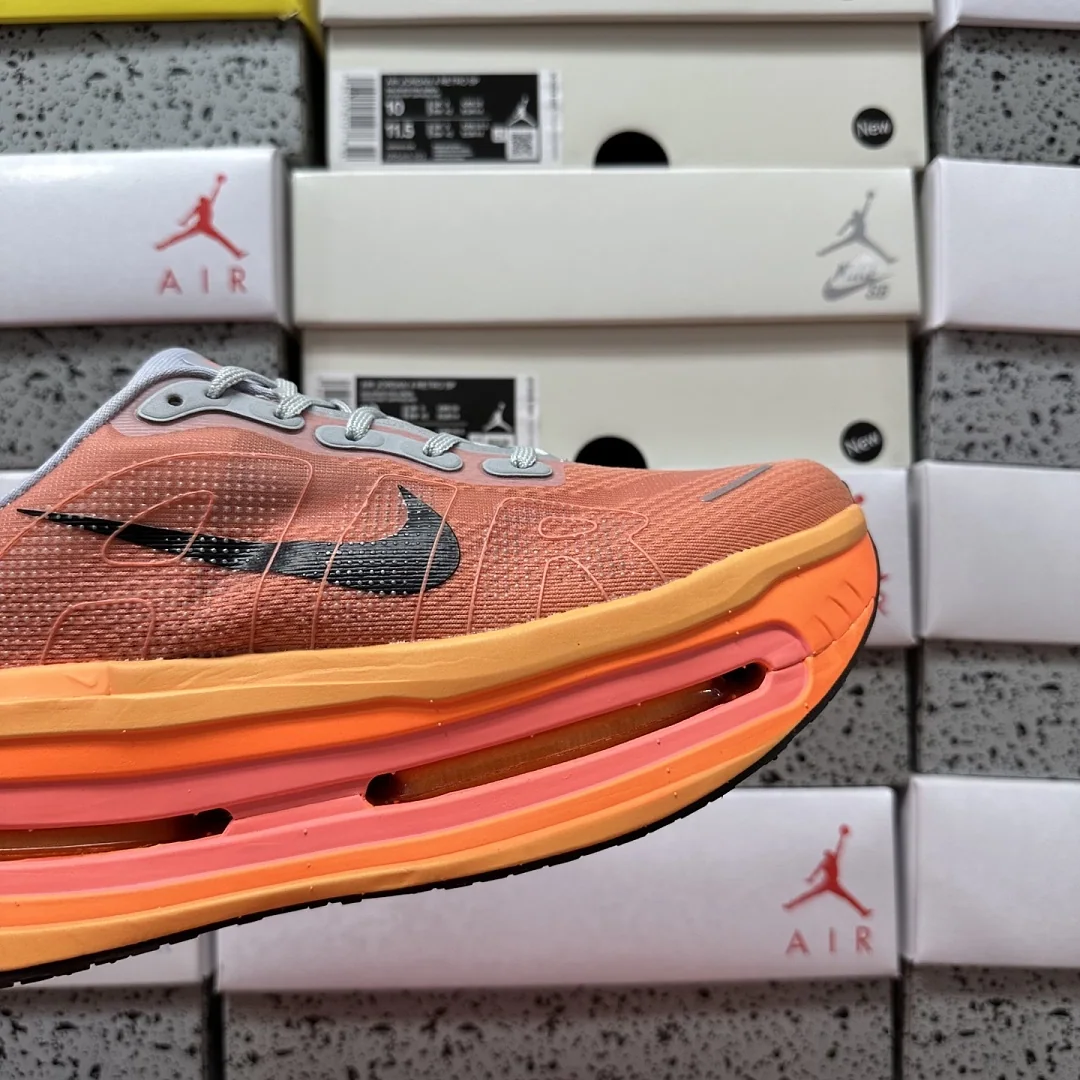 나이키 [5A] 보메로 프리미엄 오렌지 HQ2050-769 201638 Nike Vomero Premium 상세 이미지 5