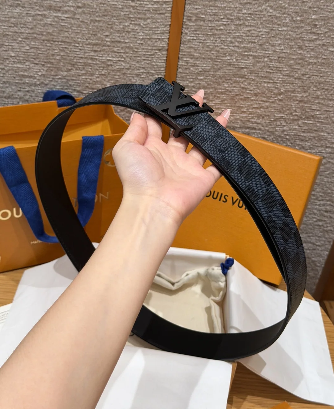 루이비통 다미에 그라피트 캔버스 리버시블 벨트 상세 이미지 4