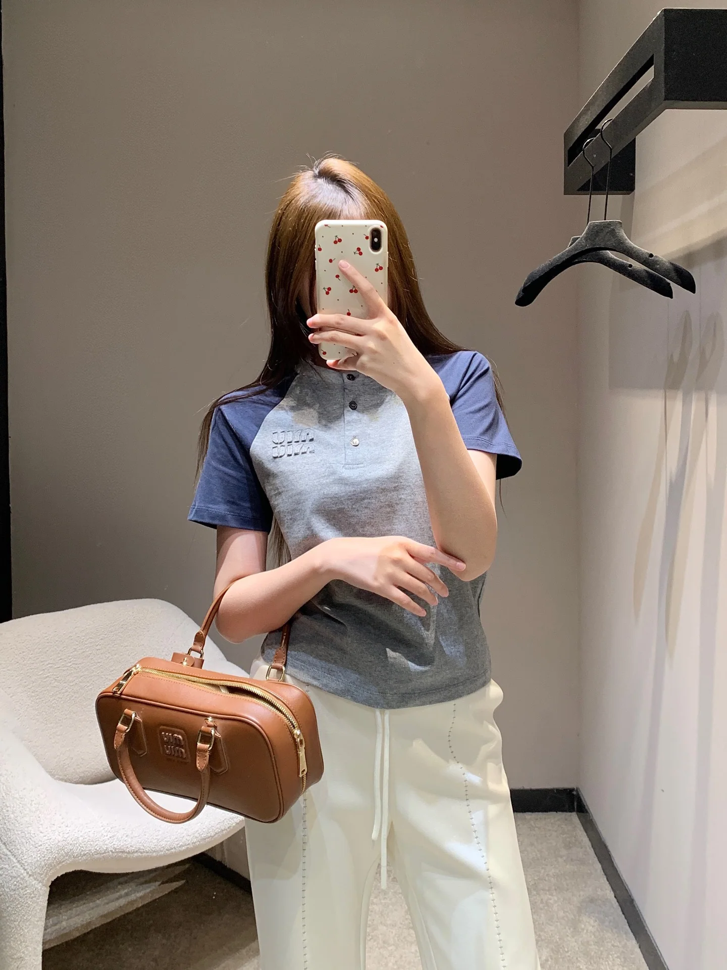 미우미우 컬러블록 크루넥 반팔 티셔츠 26 SS 상세 이미지 9