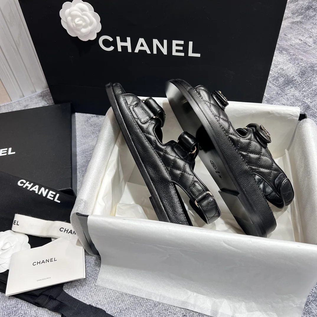 샤넬 더블 C 벨크로 비치 슈즈 상세 이미지 7