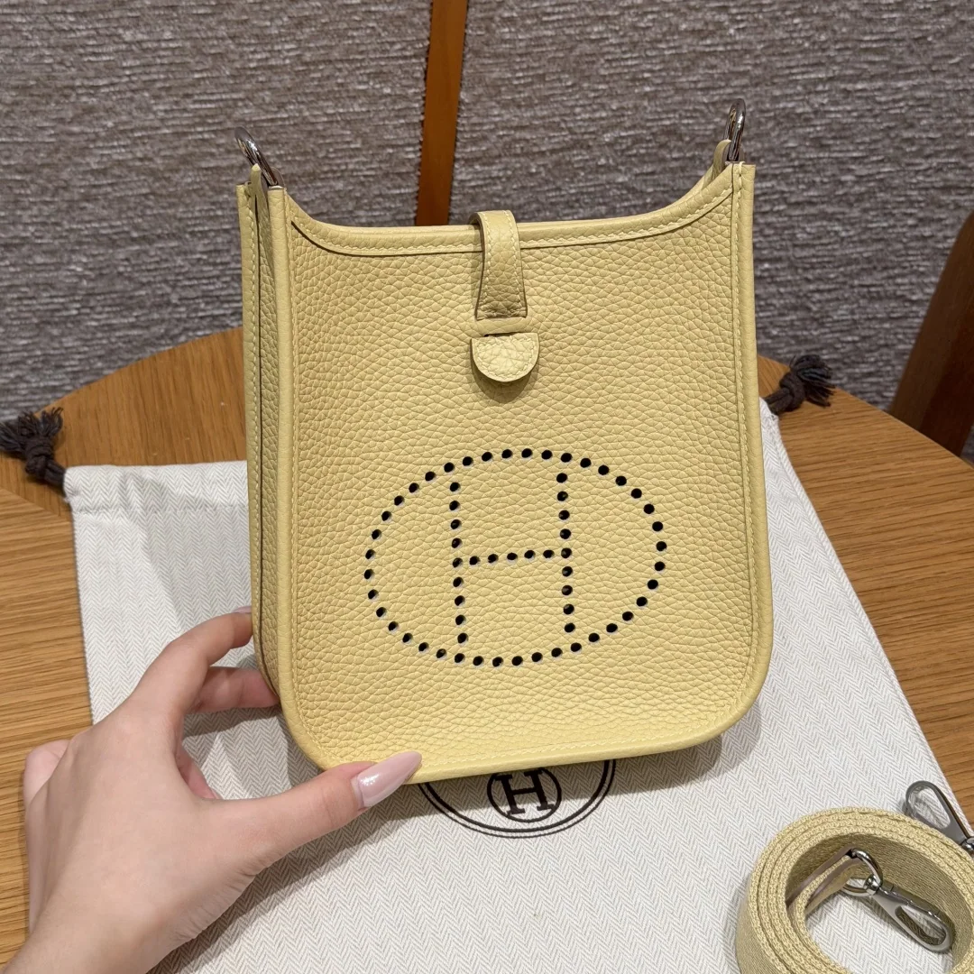 에르메스 미니 에블린 가방 144344