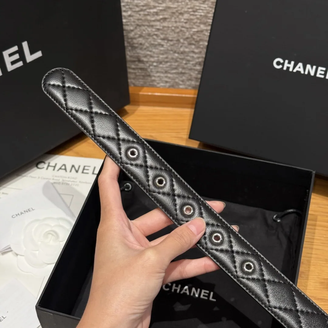 샤넬 더블 C 메탈 로고 램스킨 벨트 상세 이미지 8