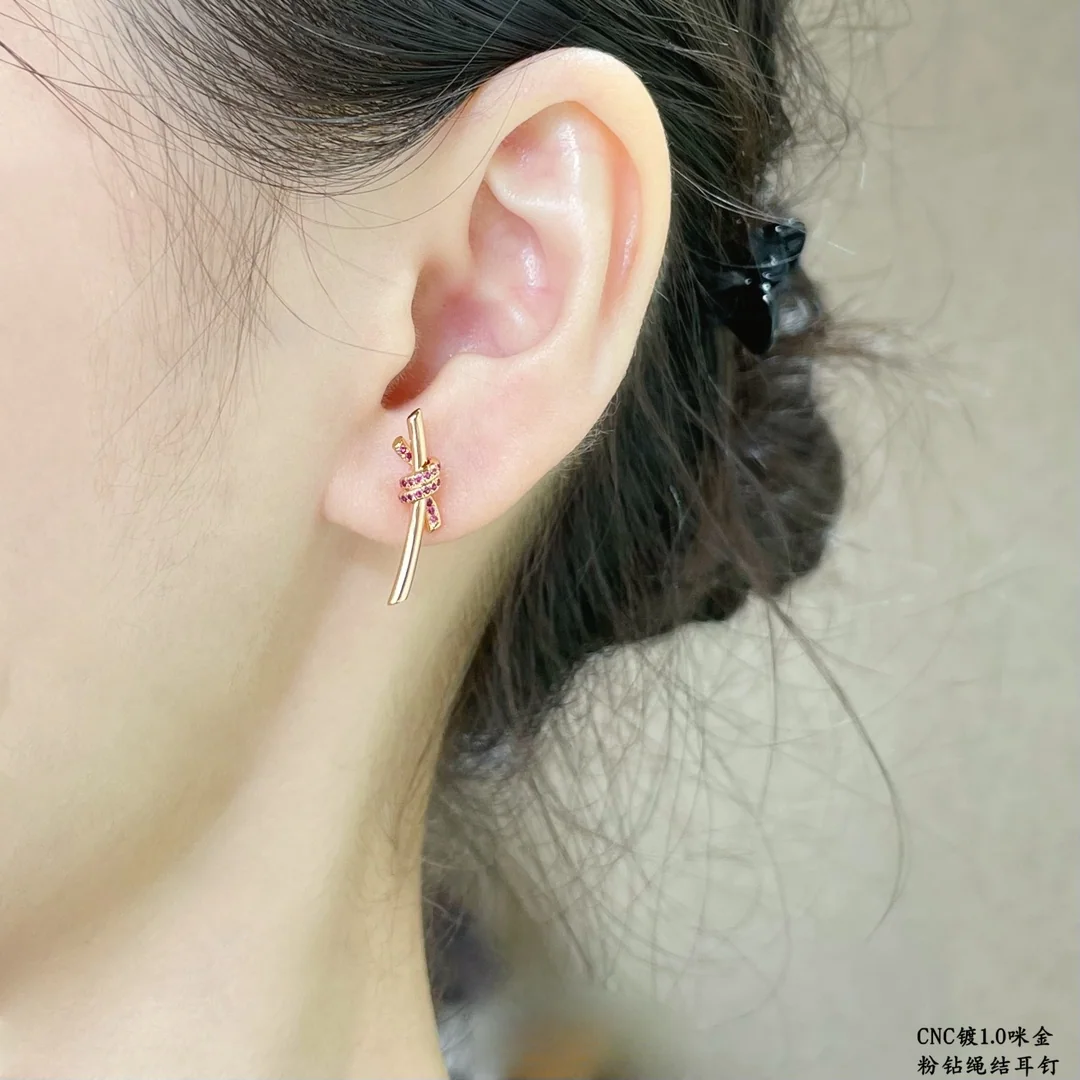 티파니 핑크 다이아몬드 로프 매듭 귀걸이 상세 이미지 1