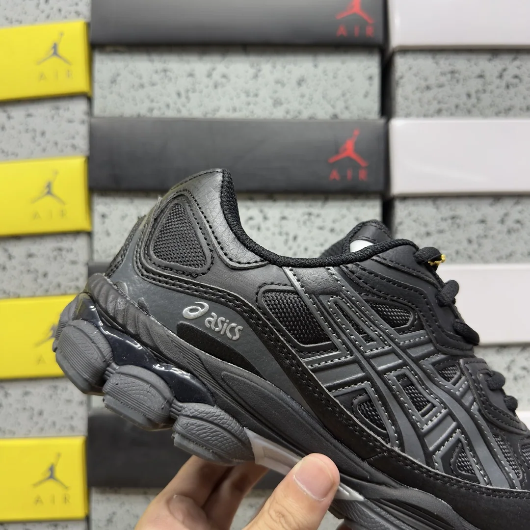 아식스 [WZ] 젤 NYC 1203A280-002 200461 Asics Gel-NYC Black Graphite Grey 상세 이미지 3