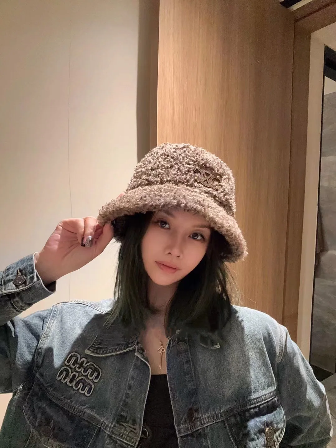 셀린느 플리스 낚시꾼 모자 상세 이미지 2