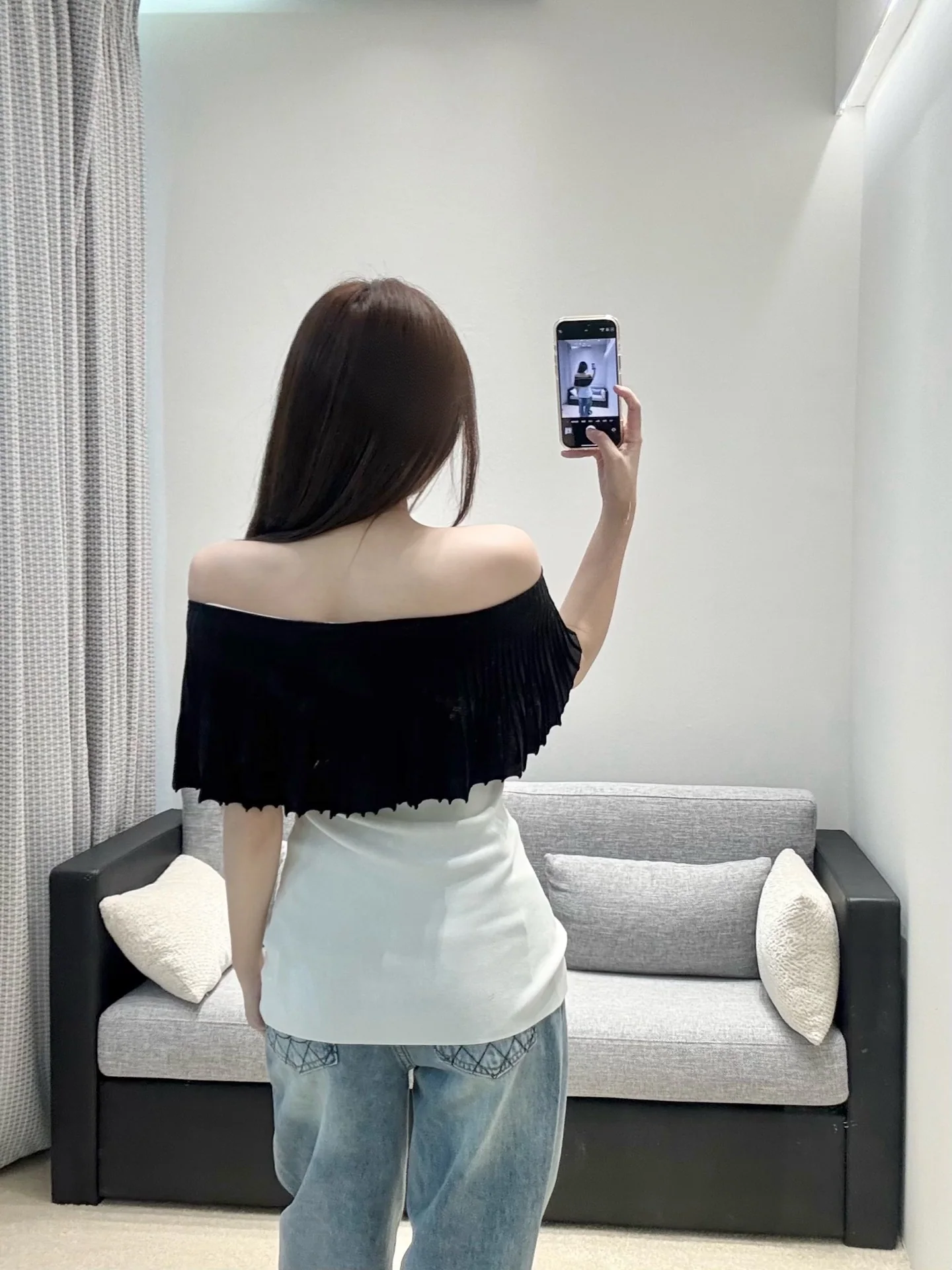샤넬 오프숄더 프릴 반팔 니트 스웨터 상세 이미지 7