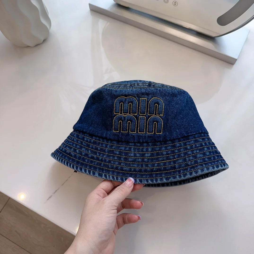 미우미우 데님 자수 버킷햇 상세 이미지 2