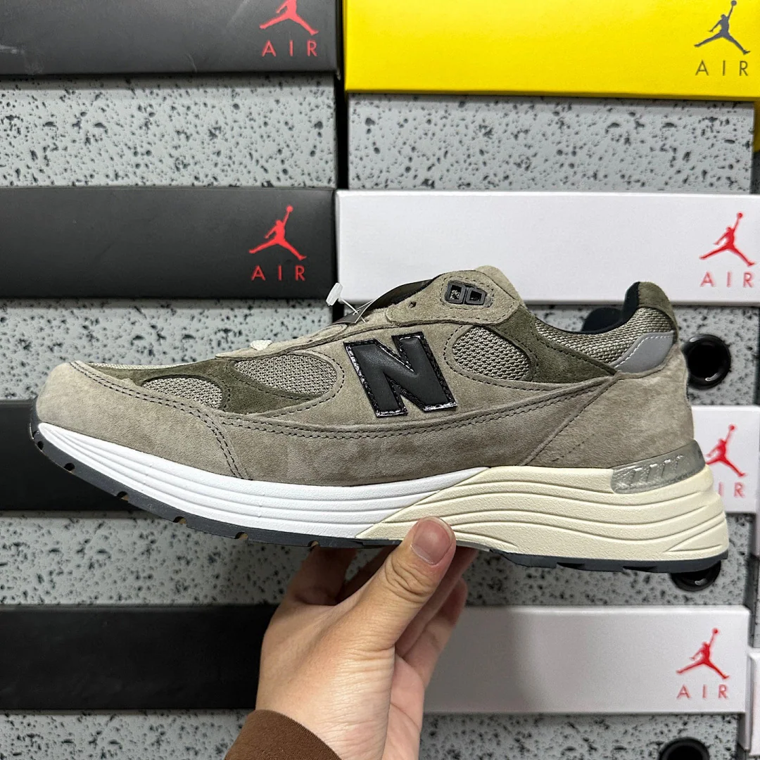 뉴발란스 [ZOK] 992 M992J2 202034 New Balance 992 JJJJound Grey 상세 이미지 9