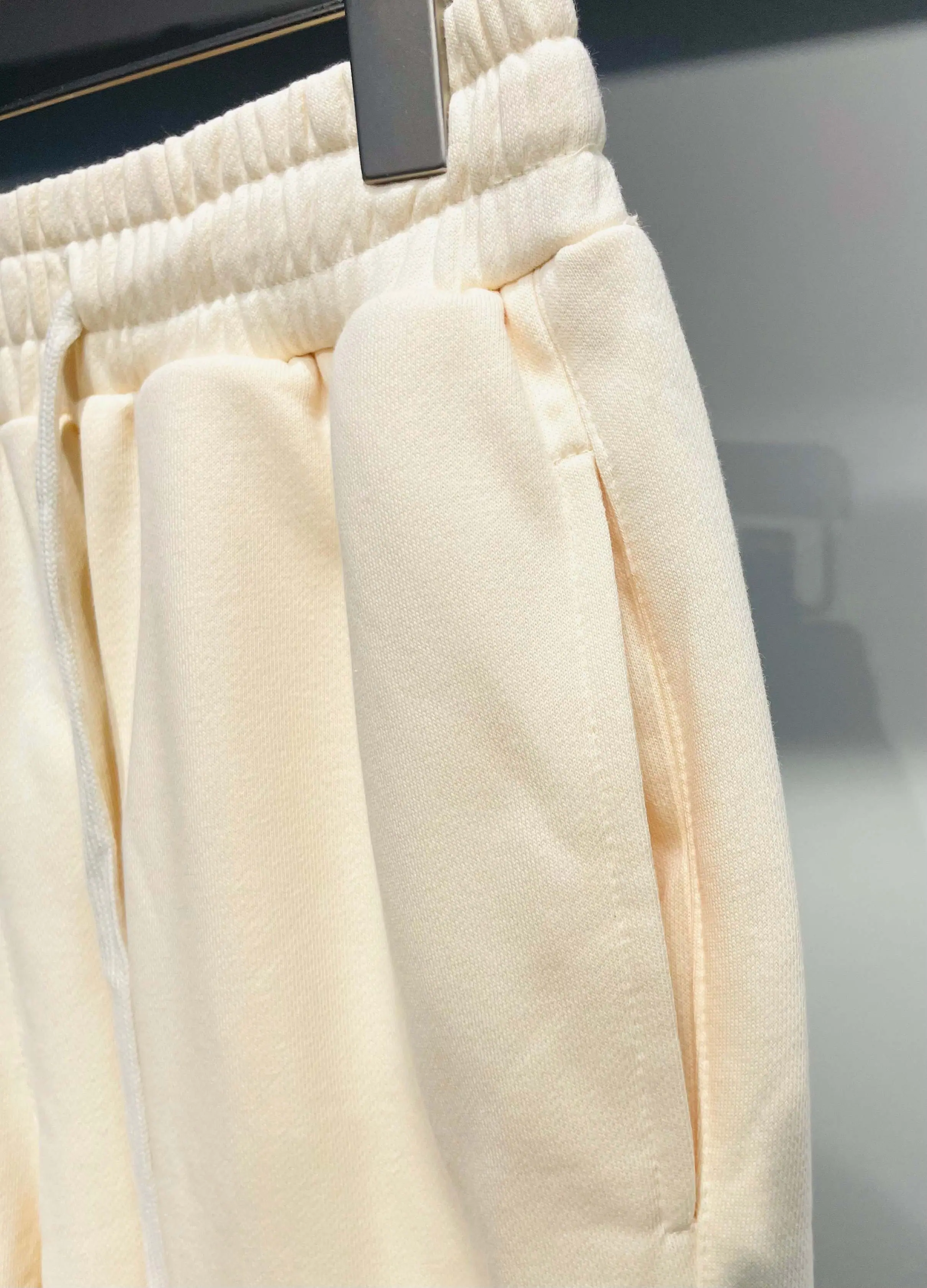 스톤아일랜드 남여공용 반바지 51366 Stone Island Shorts 상세 이미지 9