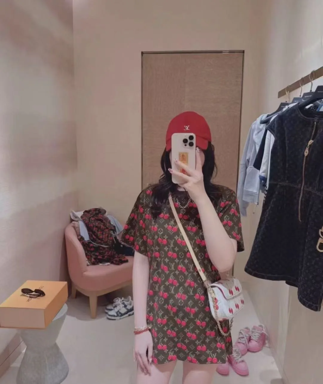 루이비통 자수 베이스볼 캡 186305