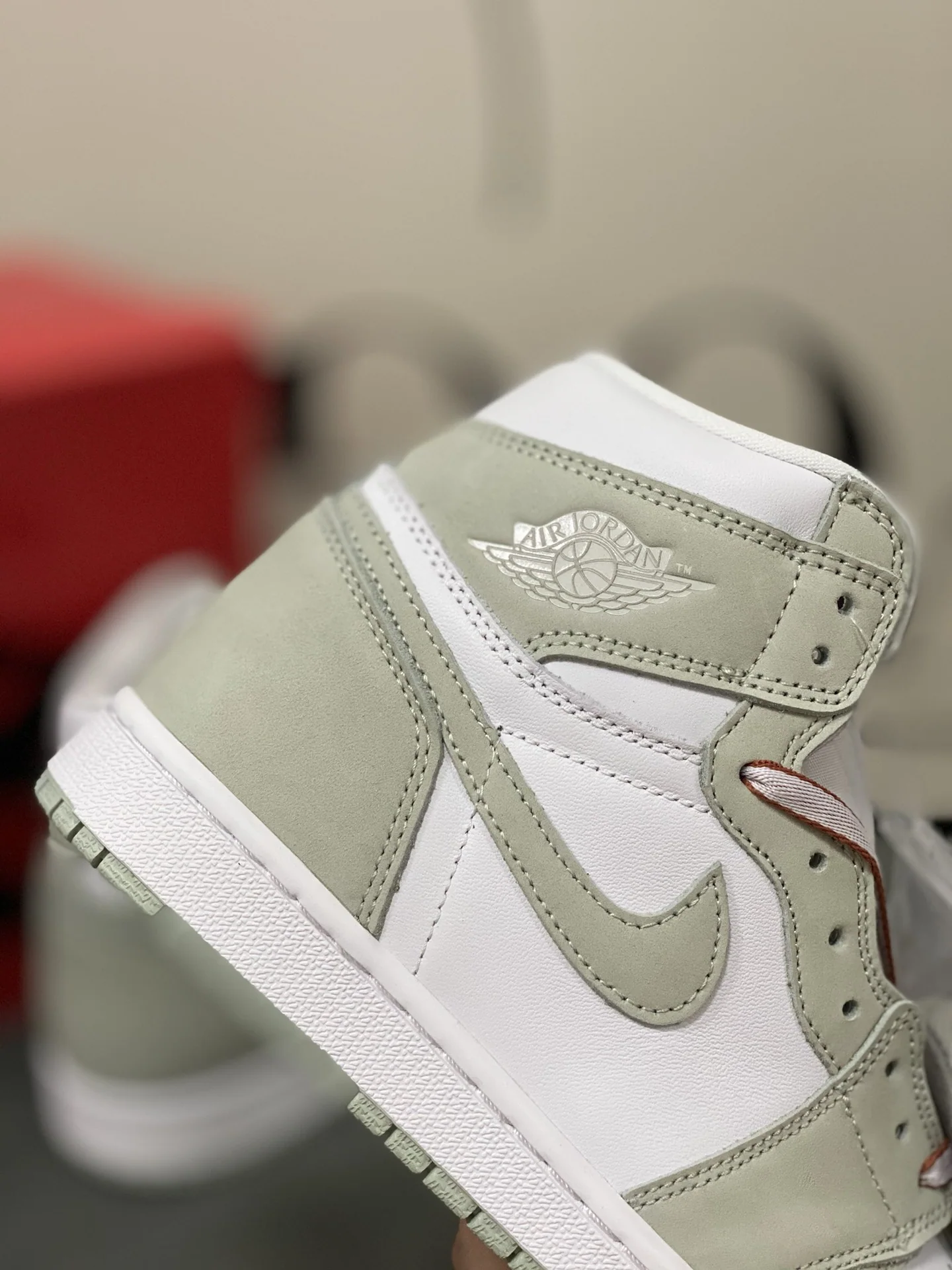 나이키조던 Air Jordan 1 Retro High OG 스니커즈 상세 이미지 7