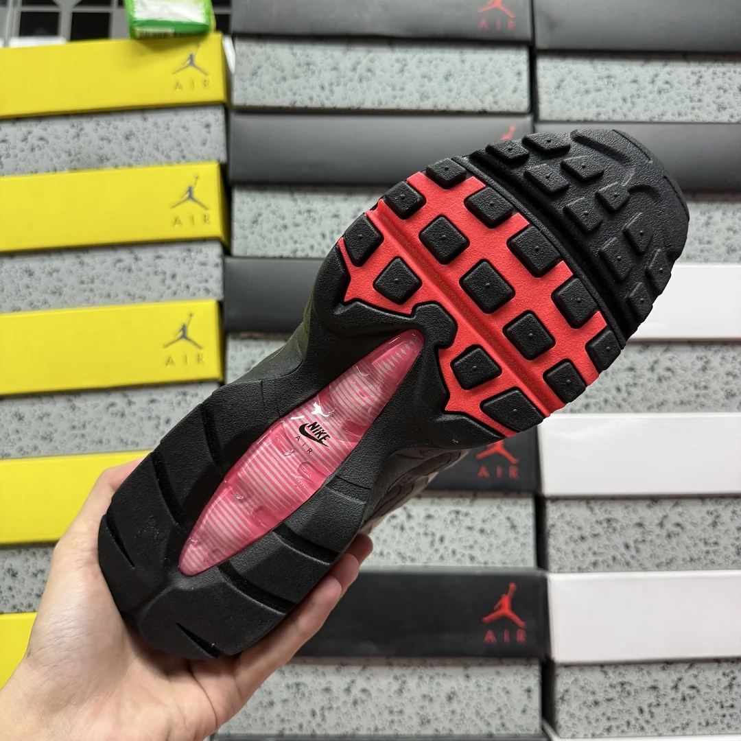나이키 [WE] 에어 맥스 95 OG IM7410-001 201736 Nike Air Max 95 OG Big Bubble Solar Red 상세 이미지 6