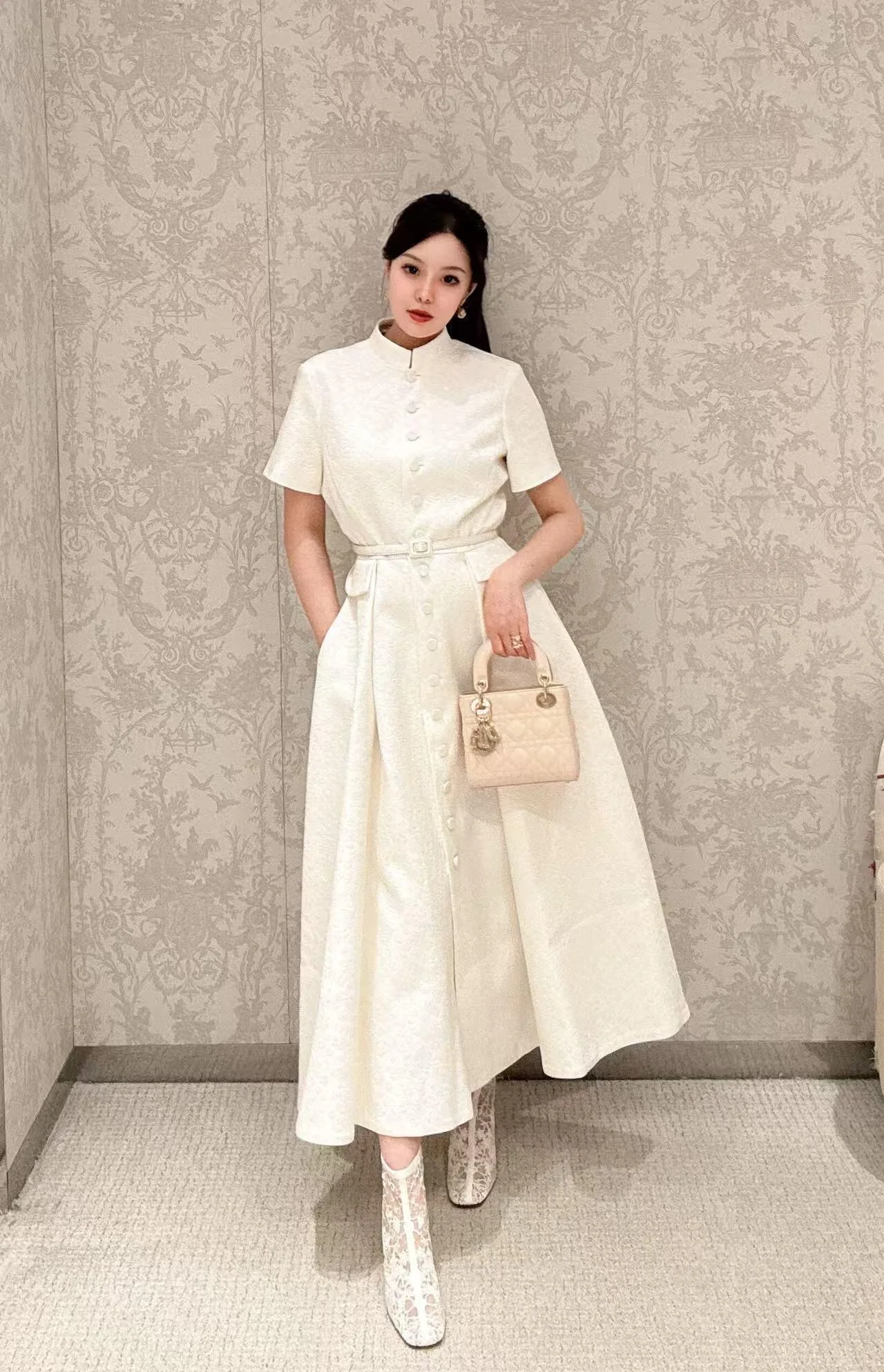 디올 2025 FW 여성 원피스 상세 이미지 8