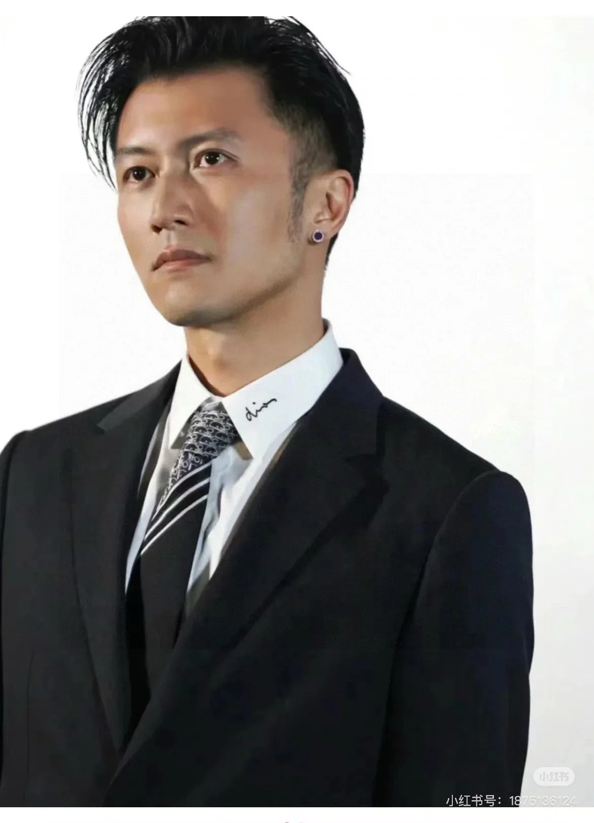 디올 CD 라펠 넥타이 상세 이미지 2