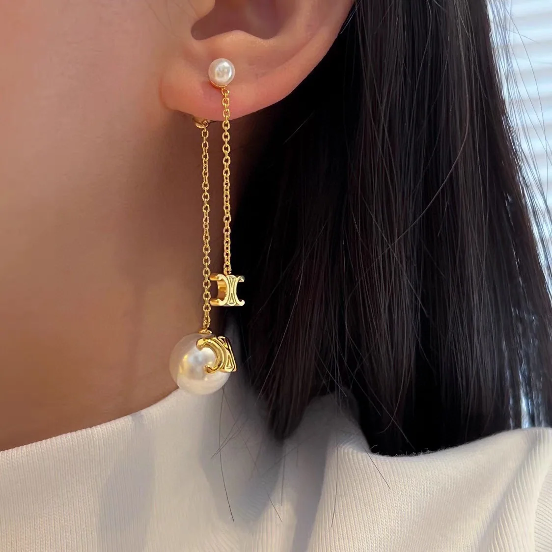 셀린느 18 K 골드 도금 황동 귀걸이 상세 이미지 4