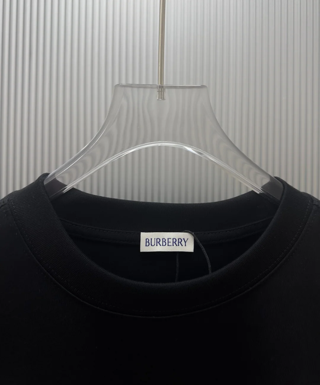 버버리 자수 포인트 남성 반팔 티셔츠 상세 이미지 5