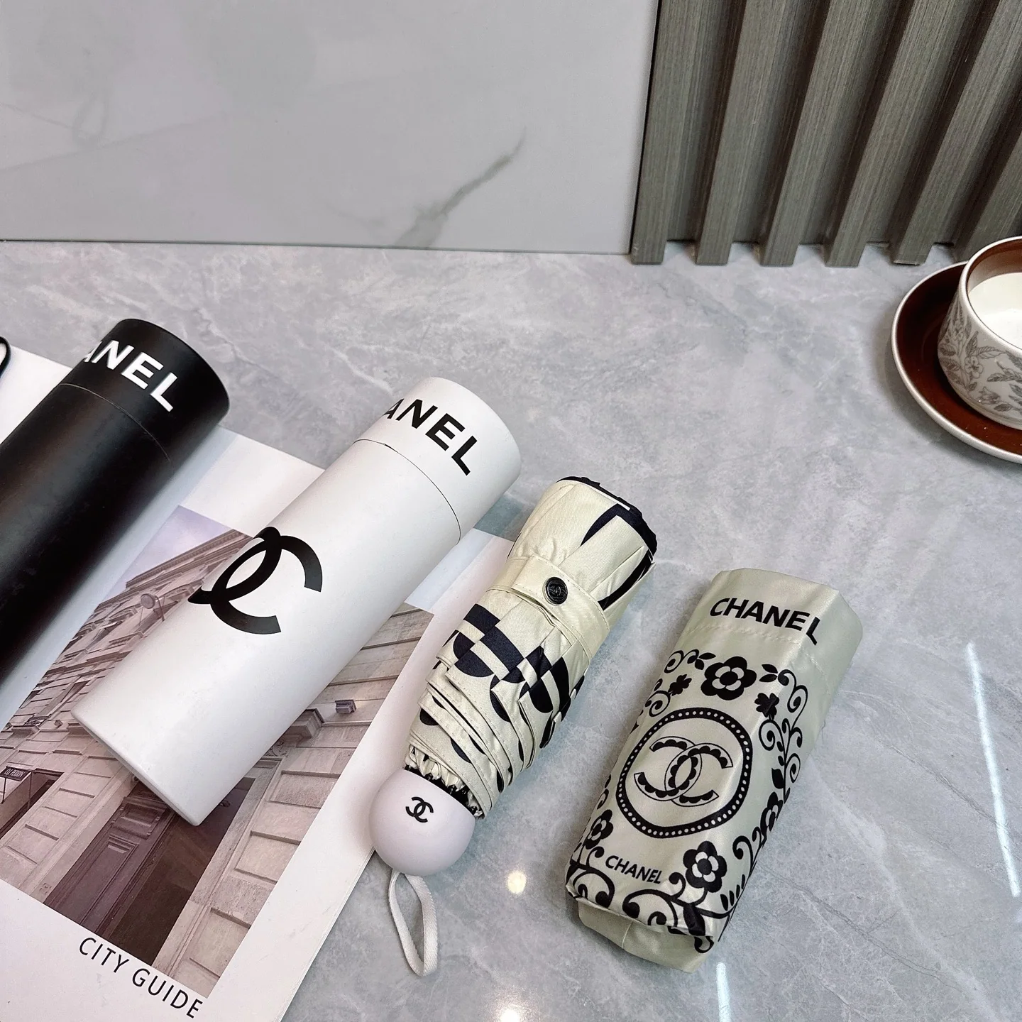 샤넬 우산 85373 Chanel Umbrella 상세 이미지 1