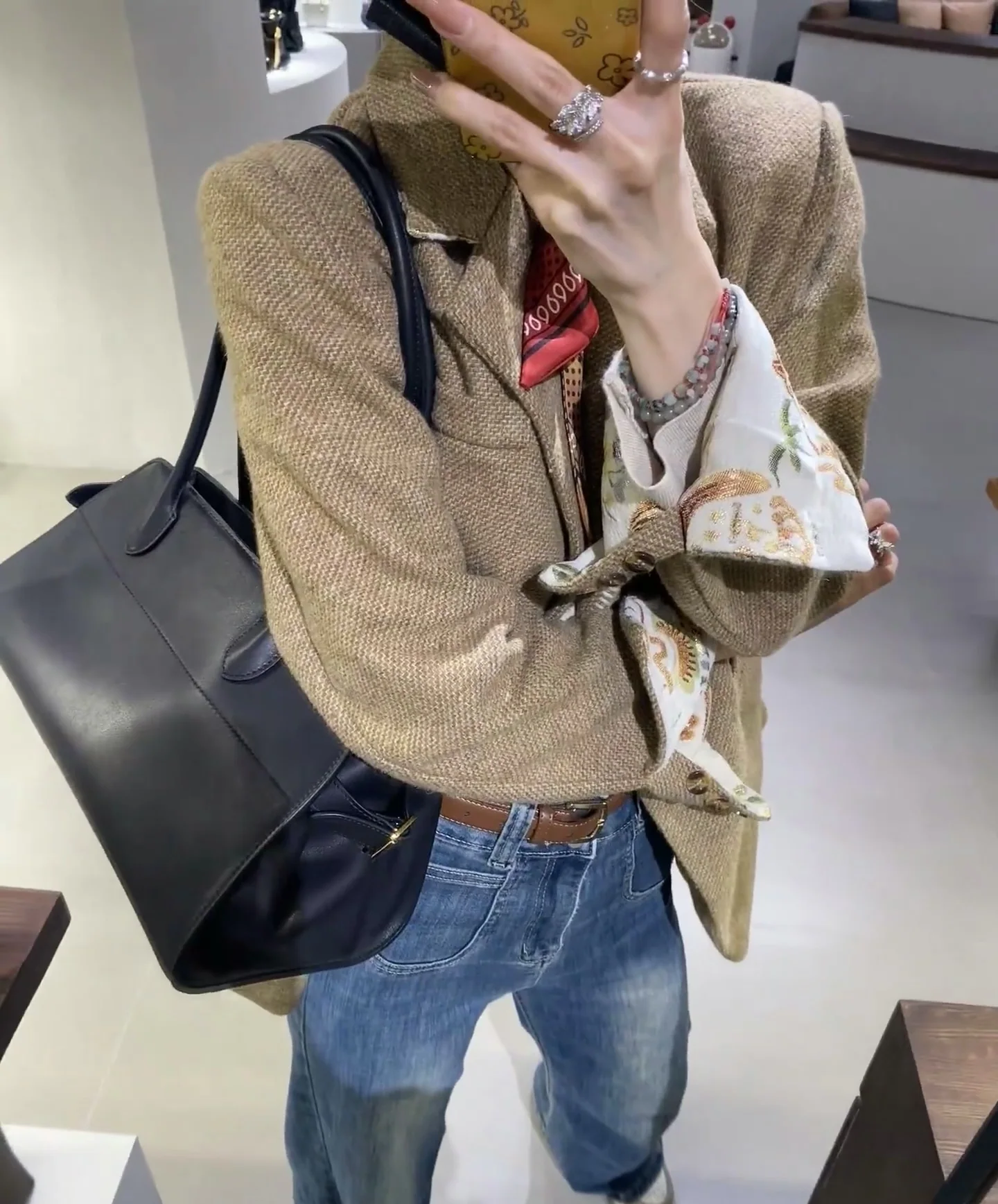 더로우 가방 상세 이미지 3