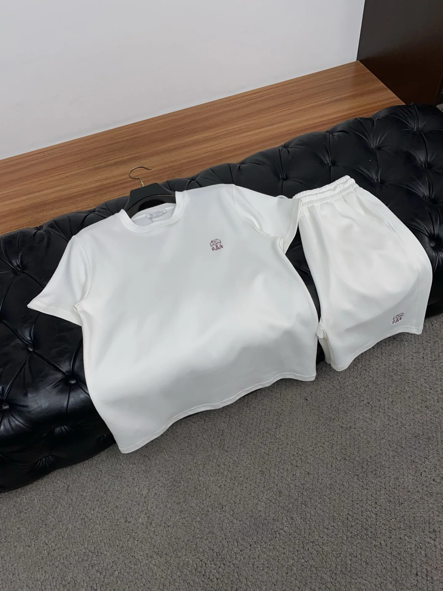 브루넬로쿠치넬리 남성 네이비 크루넥 반팔 티셔츠 상세 이미지 7