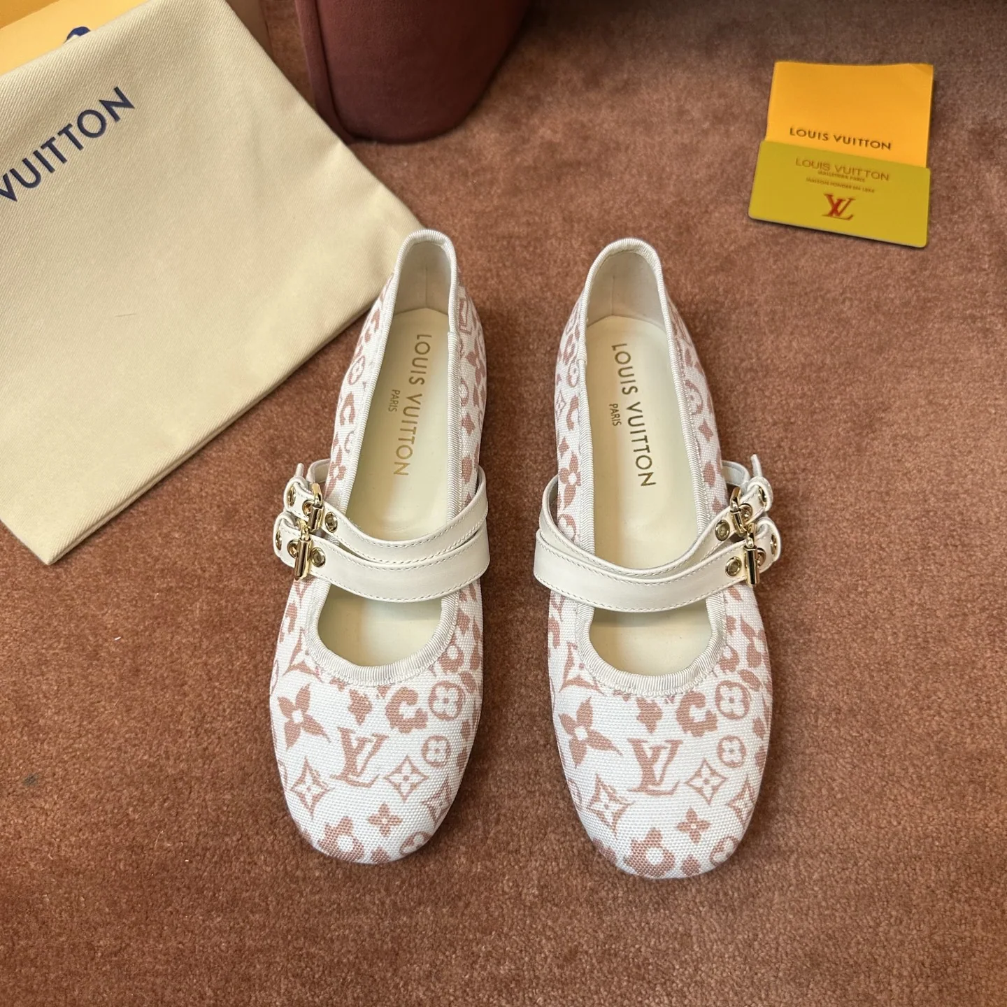 루이비통 발레리나 슈즈 상세 이미지 1