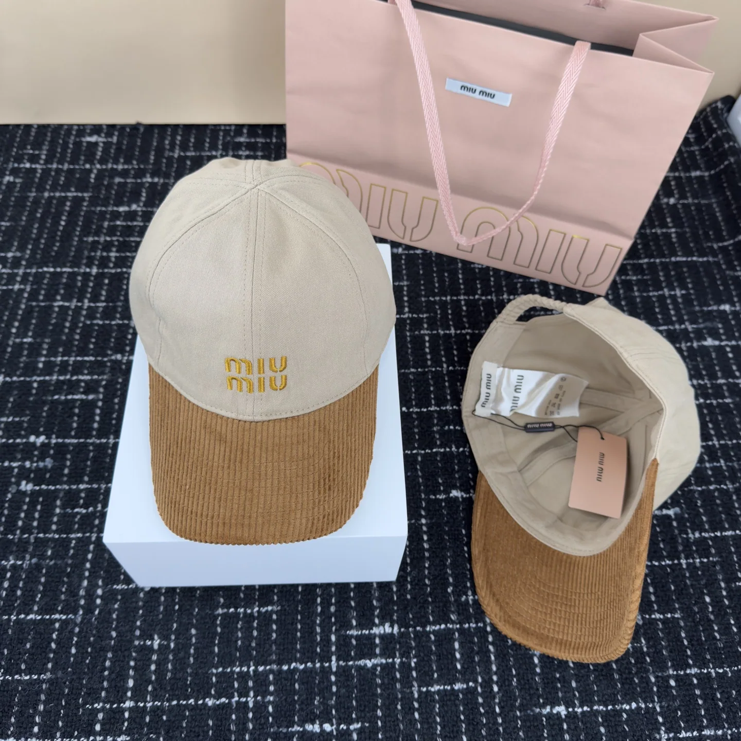 미우미우 베이직 야구모자 상세 이미지 6