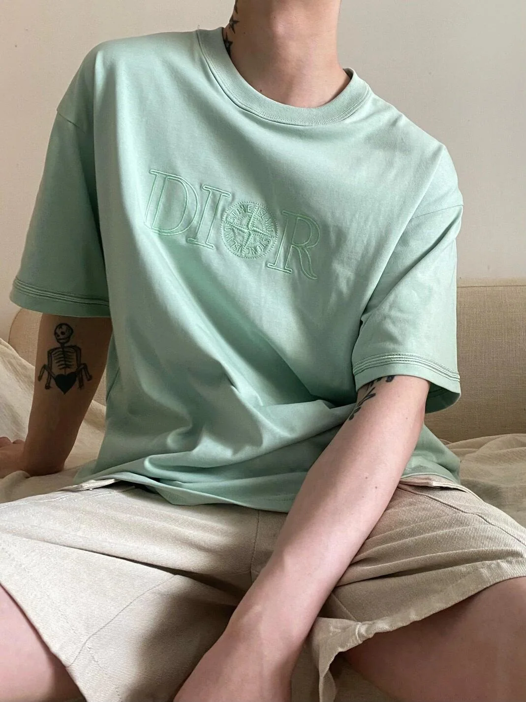 스톤아일랜드 로고 자수 크루넥 반팔 티셔츠 상세 이미지 6
