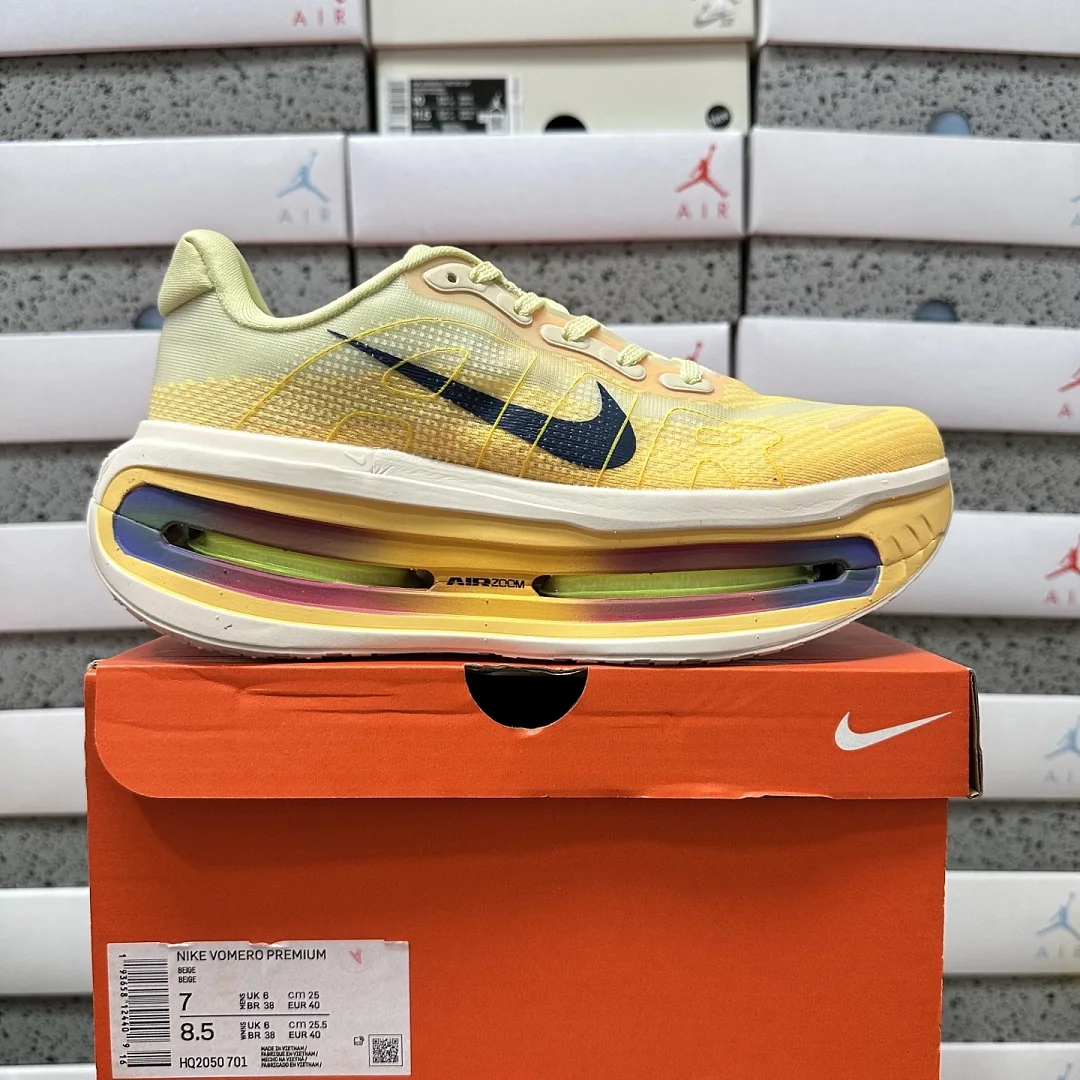 나이키 [5A] 보메로 프리미엄 옐로우 HQ2050-701 201637 Nike Vomero Premium Alabaster