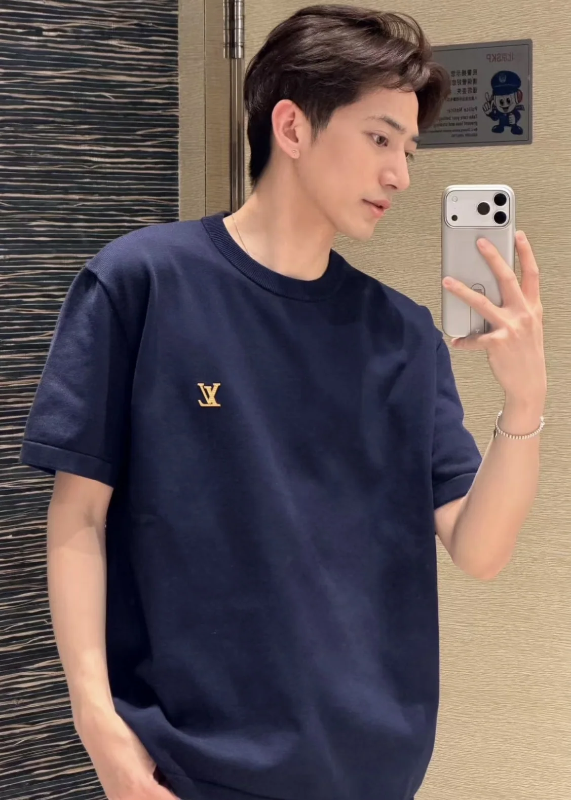 루이비통 여성 반팔 상세 이미지 8