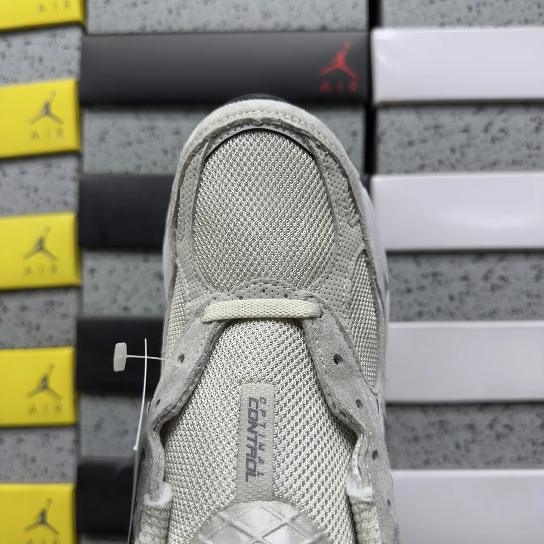 뉴발란스 [ZC] 990v3 MiUSA U990KT3 202252 New Balance 990v3 MiUSA Kith Hallow 상세 이미지 4