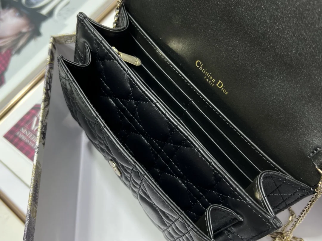 디올 레디 체인 램스킨 핸드백 상세 이미지 9