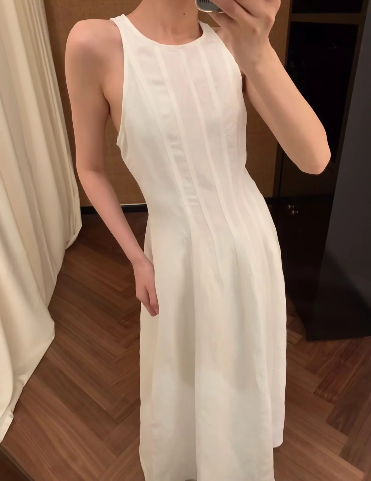 브루넬로쿠치넬리 화이트 린넨 민소매 맥시 원피스 149385