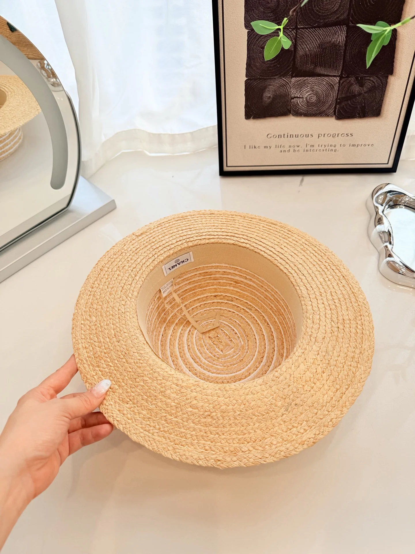 샤넬 스트라이프 라피아 챙모자 상세 이미지 7