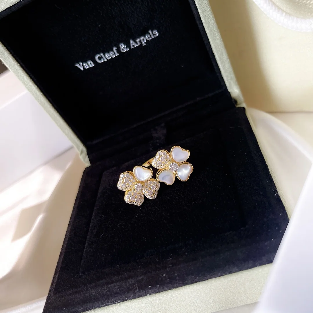 반클리프앤아펠 반지 63964 Van Cleef & Arpels Ring