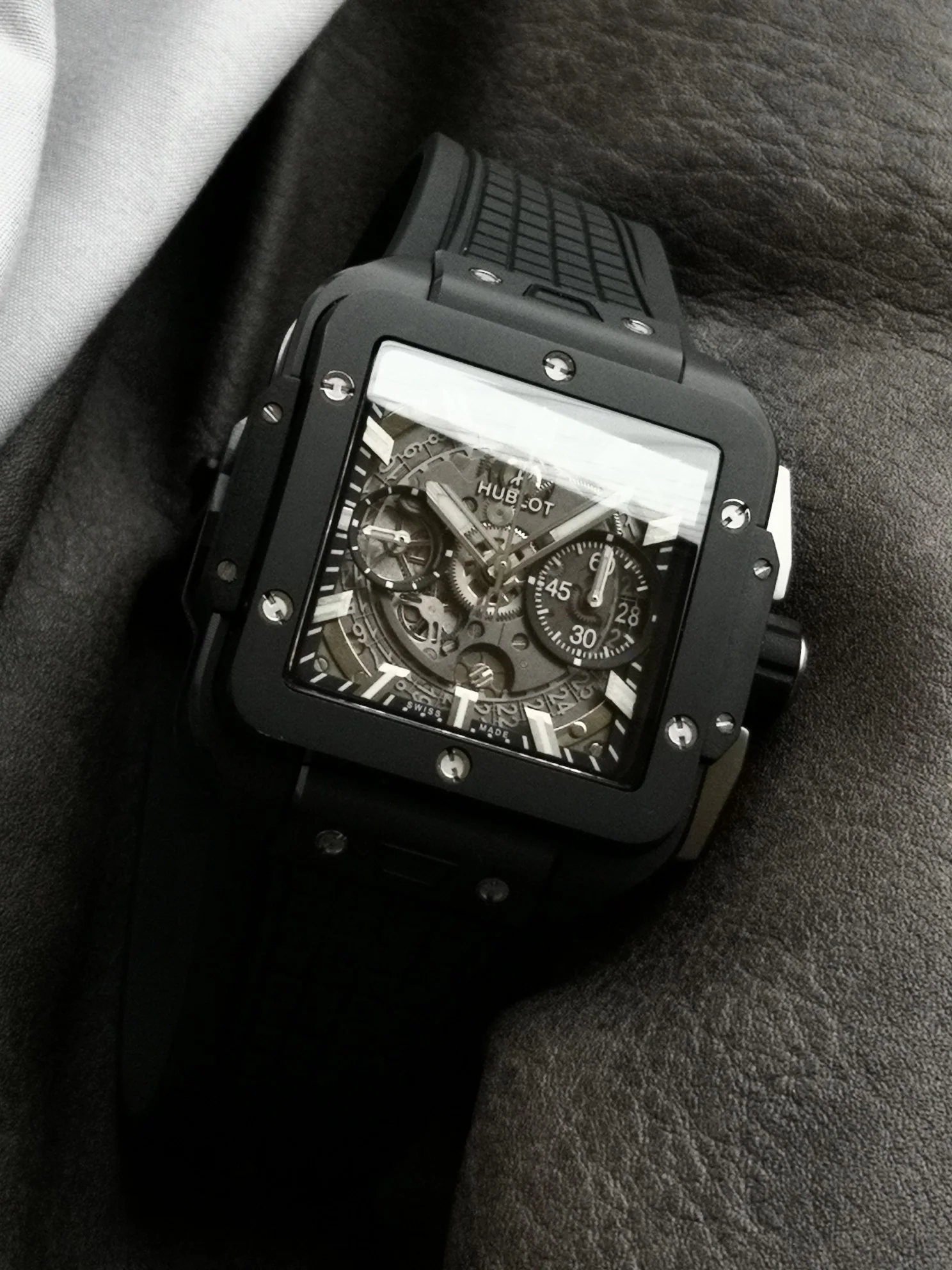 위블로 스퀘어뱅 유니코 세라믹 시계 상세 이미지 3