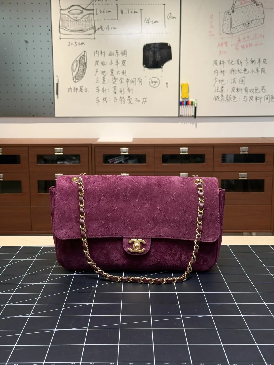 샤넬 26 b 스몰 마우스캡 디아 플럼 레드 가방 143453