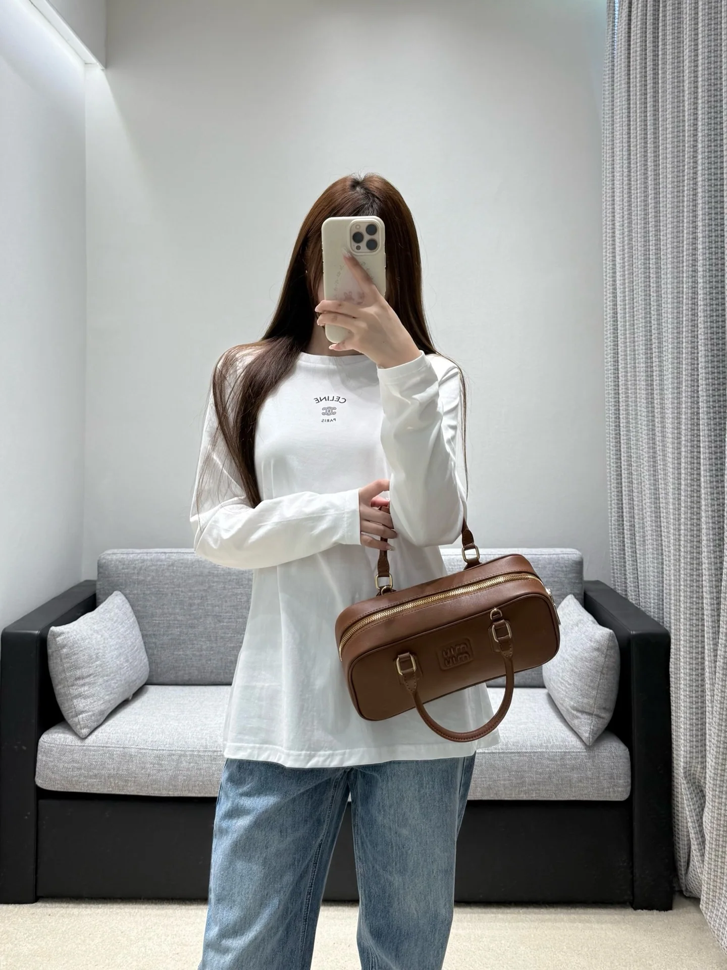셀린느 블랙 화이트 크루넥 긴팔 티셔츠 상세 이미지 3