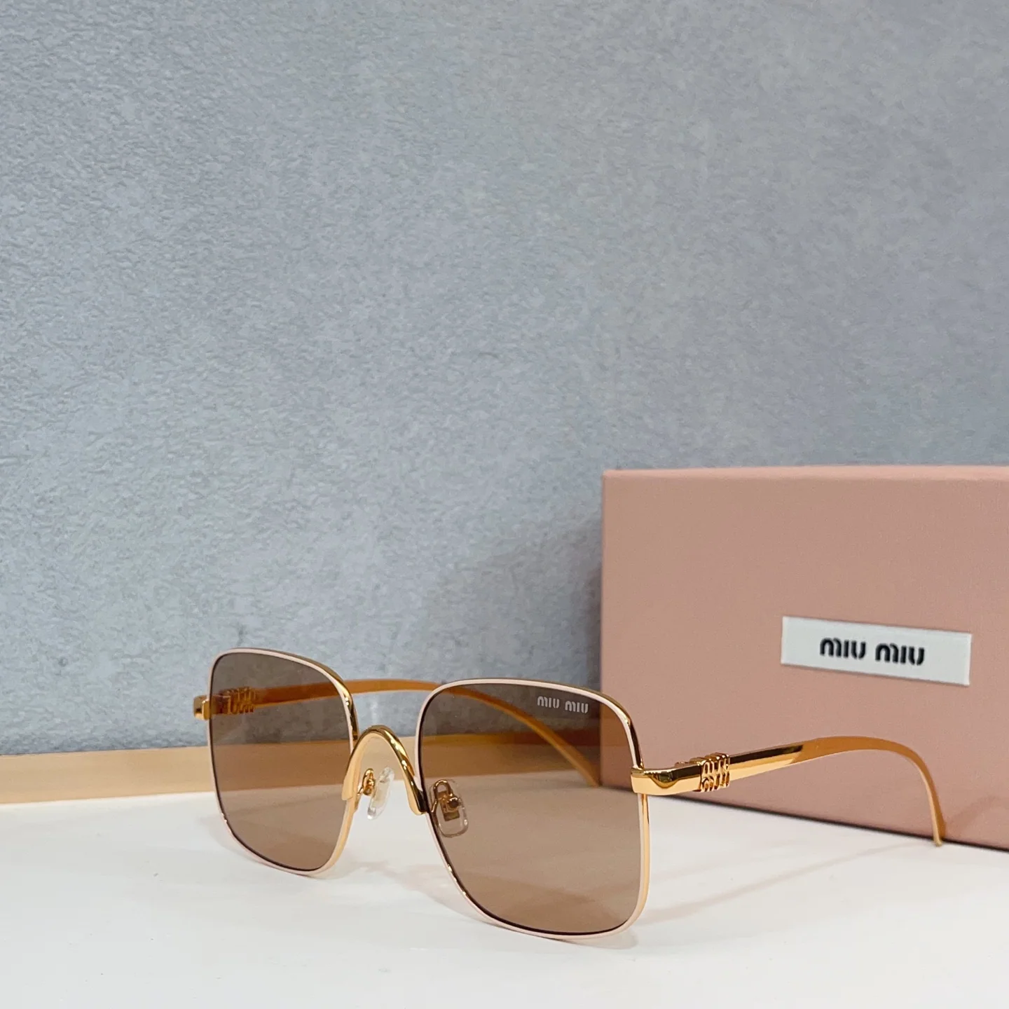 미우미우 선글라스 73082 Miu Miu Sunglasses 상세 이미지 3