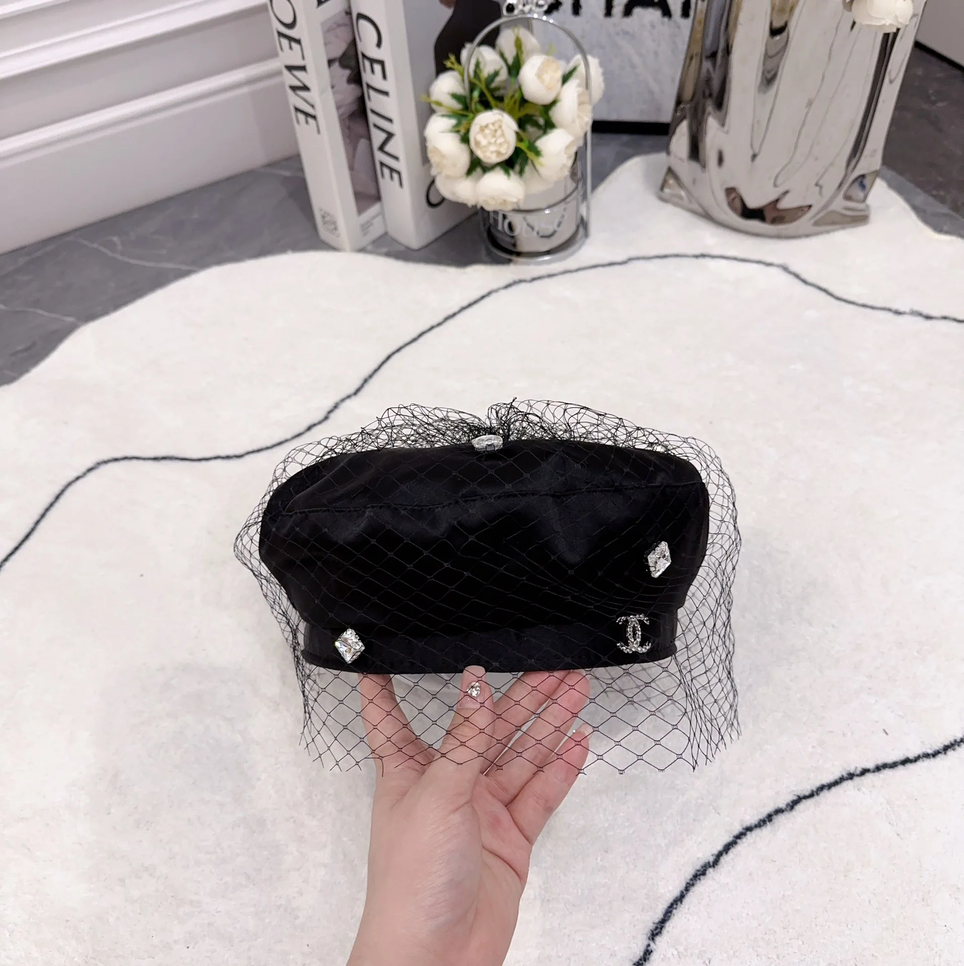 샤넬 다이아몬드 장식 메시 베레모 상세 이미지 3