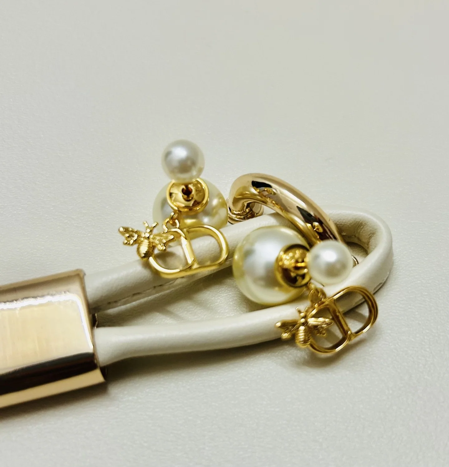 디올 귀걸이 60520 Dior Earrings 상세 이미지 3